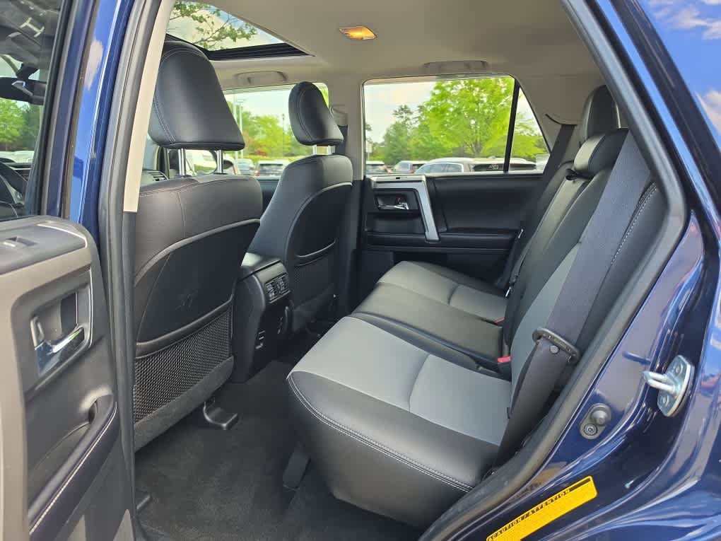 Used 2016 Toyota 4Runner SR5 Premium AWD/4WD image 26
