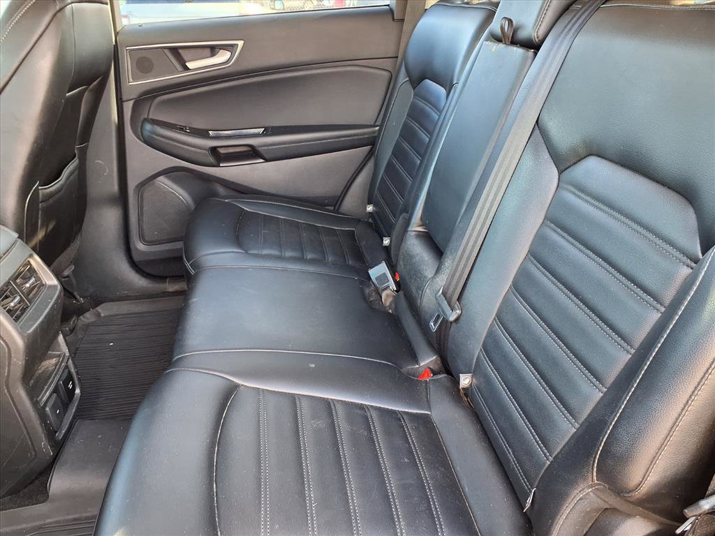 Used 2019 Ford Edge SEL w/ Equipment Group 201A image 7