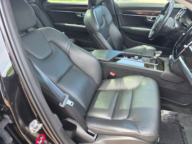 Used 2018 Volvo S90 T5 Momentum w/ Convenience Package AWD/4WD image 10