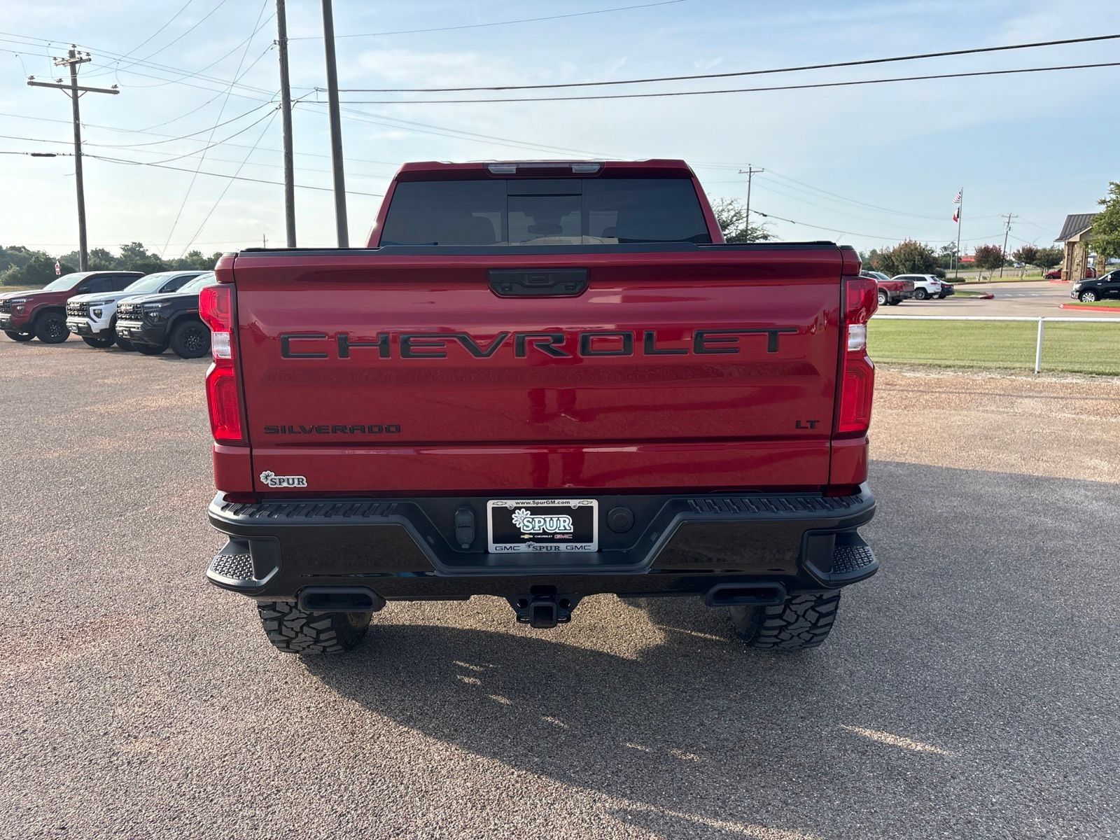 Used 2024 Chevrolet Silverado 1500 LT Trail Boss w/ Convenience Package II AWD/4WD image 5