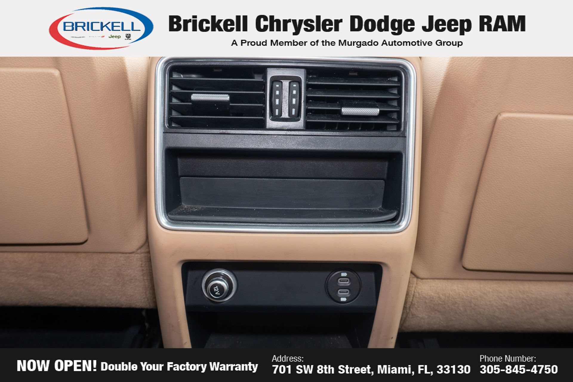 Used 2022 Porsche Cayenne Platinum Edition AWD/4WD image 19