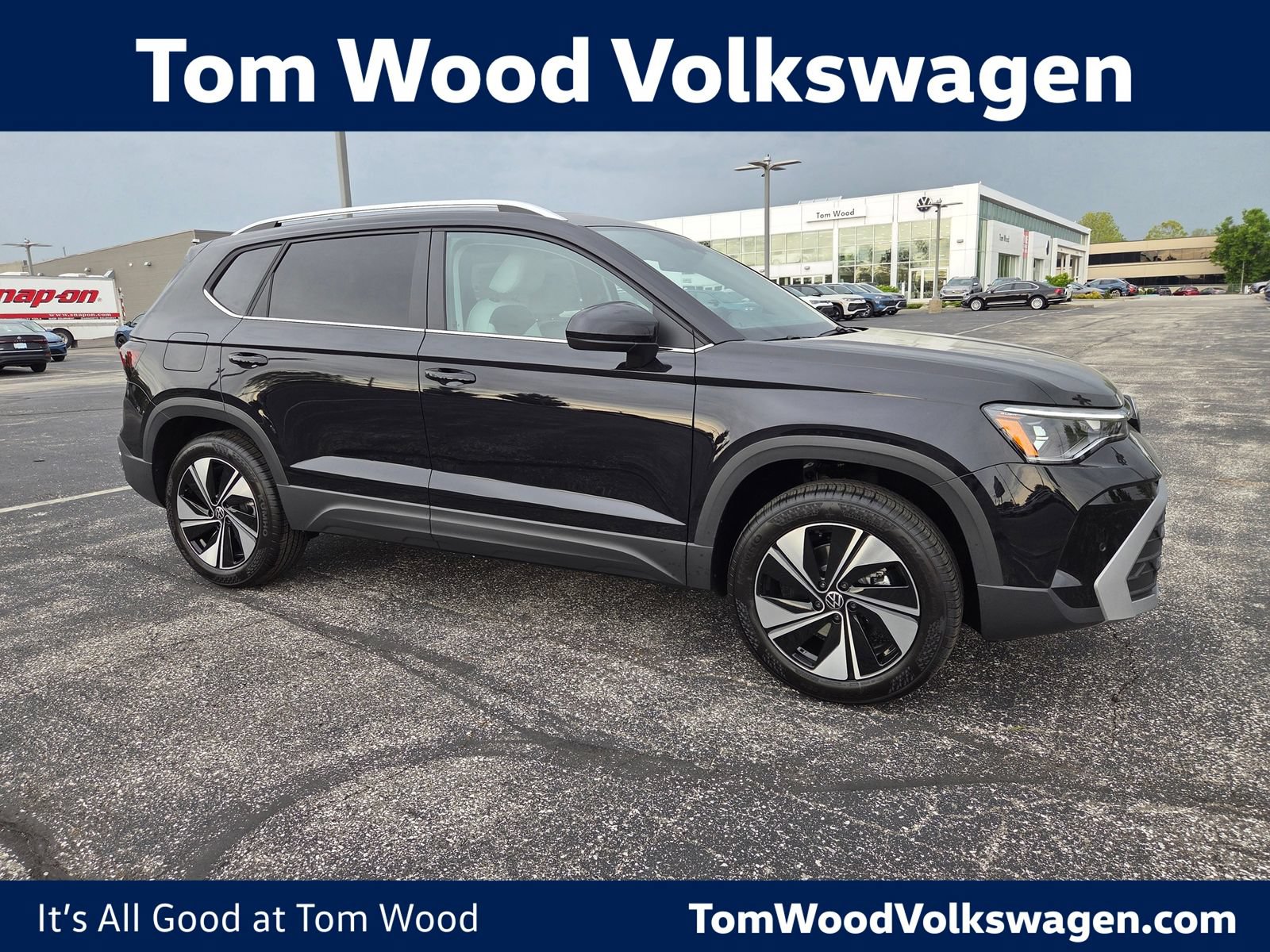 New 2026 Volkswagen Taos SE