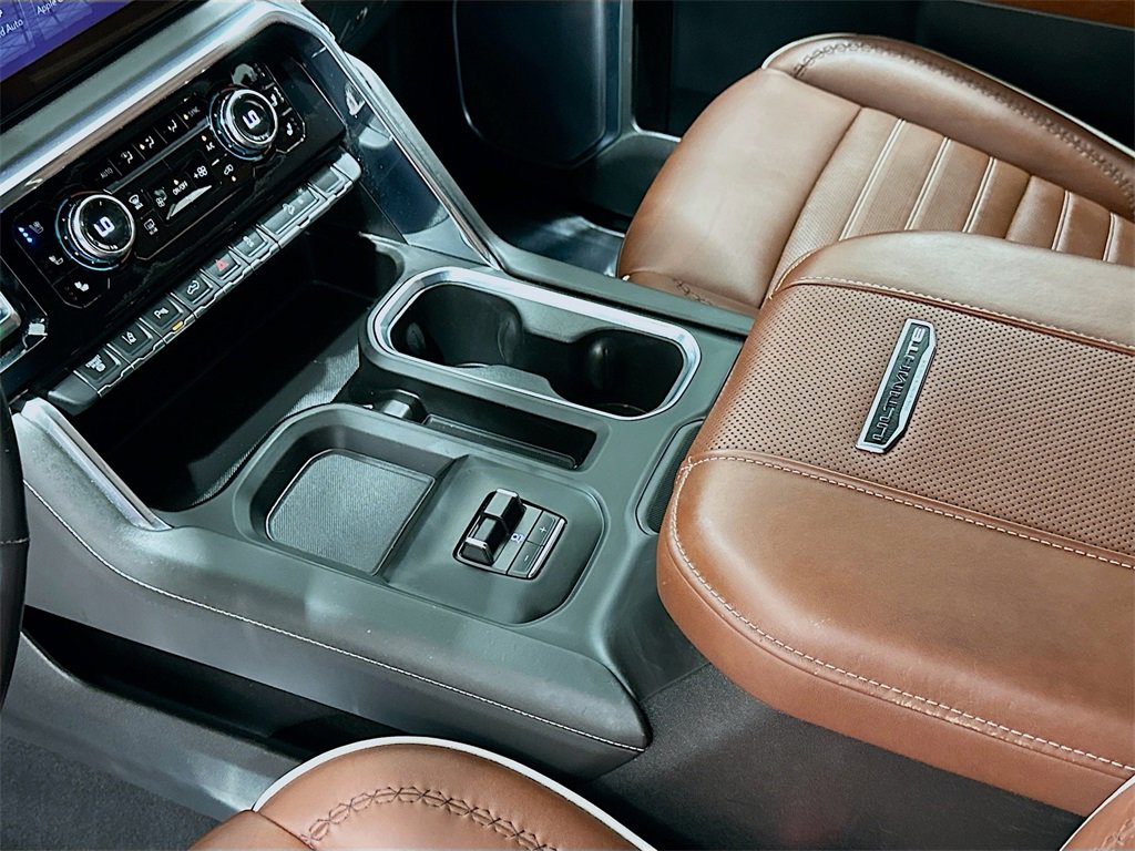 Used 2024 GMC Sierra 2500 Denali Ultimate w/ Max Trailering Package image 17