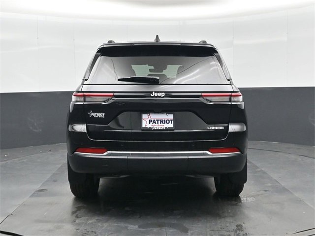New 2025 Jeep Grand Cherokee Laredo X w/ Luxury Tech Group I image 5