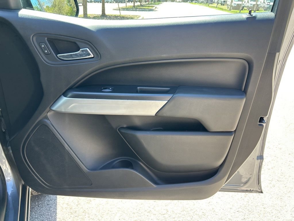 Used 2019 Chevrolet Colorado LT w/ LT Convenience Package image 40