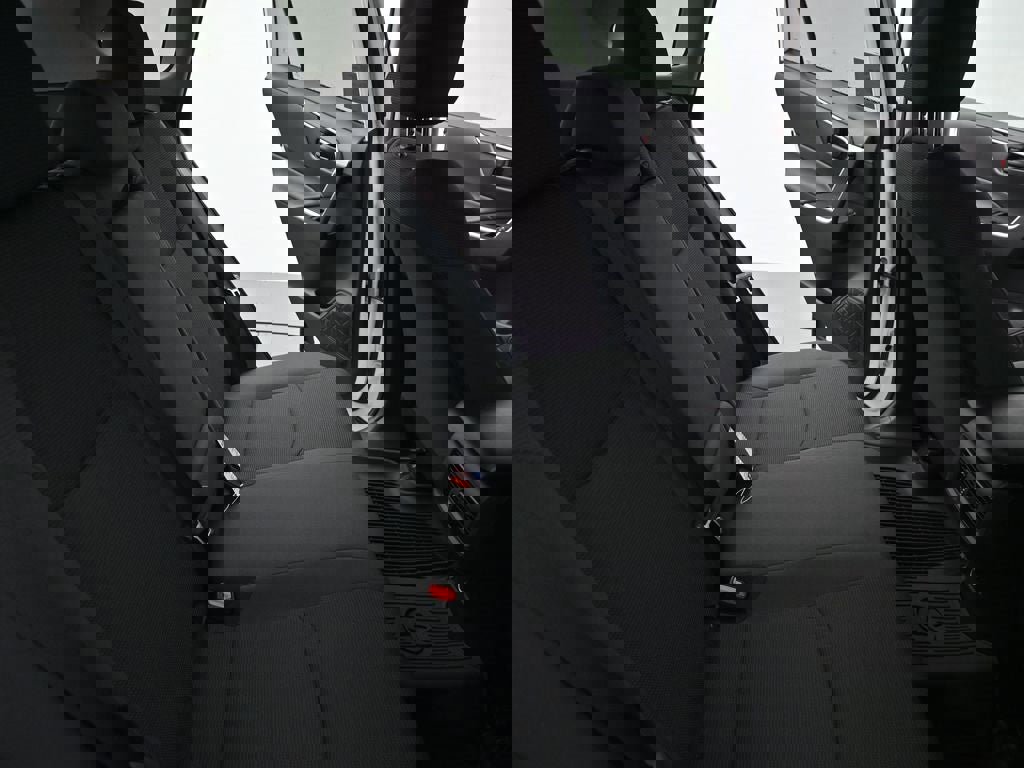 New 2025 Toyota RAV4 LE image 13