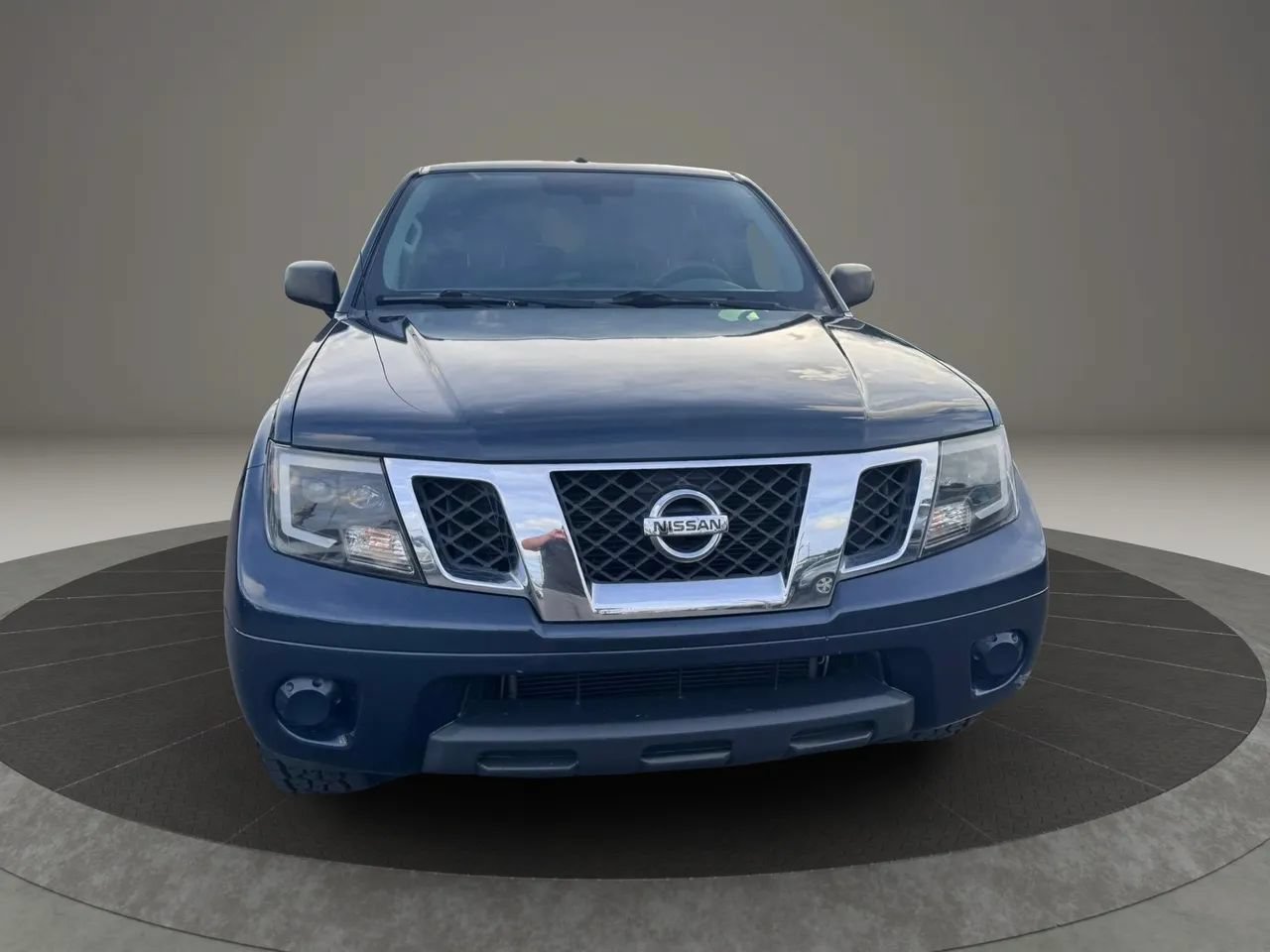 Used 2016 Nissan Frontier SV RWD image 5