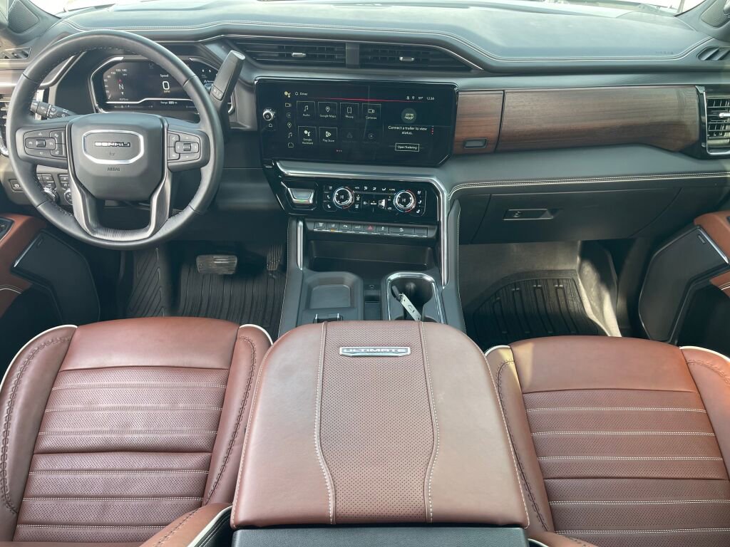 Used 2025 GMC Sierra 2500 Denali Ultimate w/ Max Trailering Package image 26