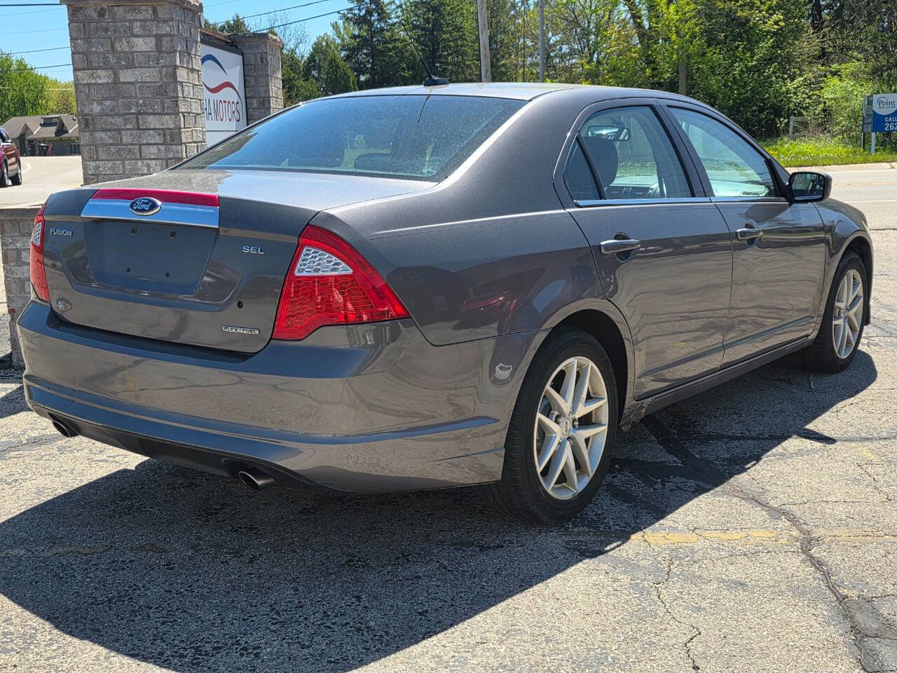 Used 2011 Ford Fusion SEL FWD image 5