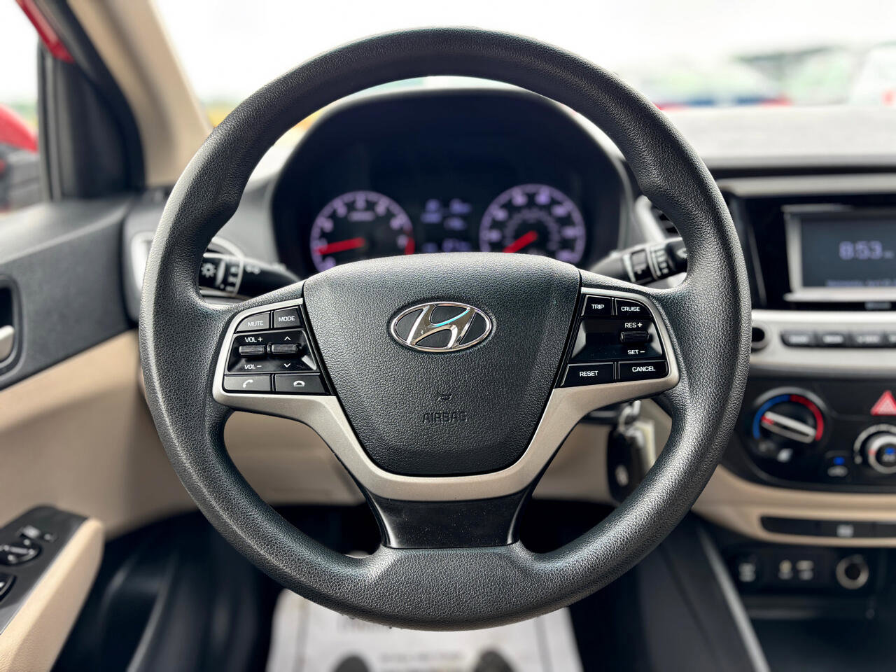Used 2021 Hyundai Accent SE image 13