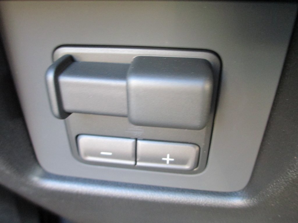 New 2026 GMC Canyon AT4X image 16