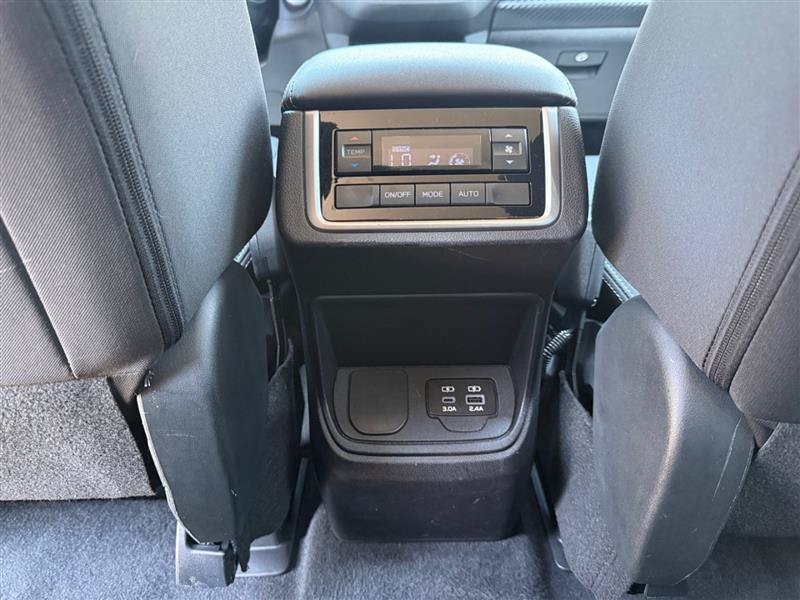Used 2023 Subaru Ascent Premium w/ Convenience Package AWD/4WD image 39