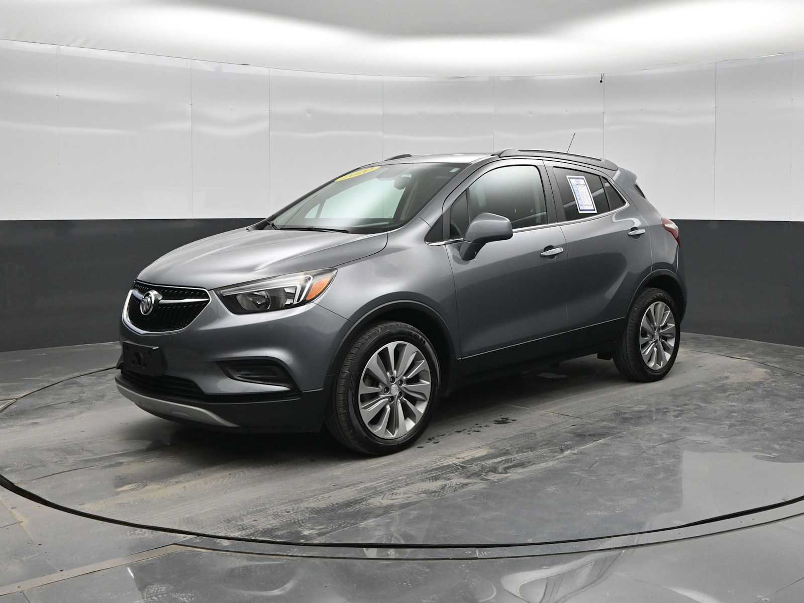 Used 2020 Buick Encore Preferred FWD image 4