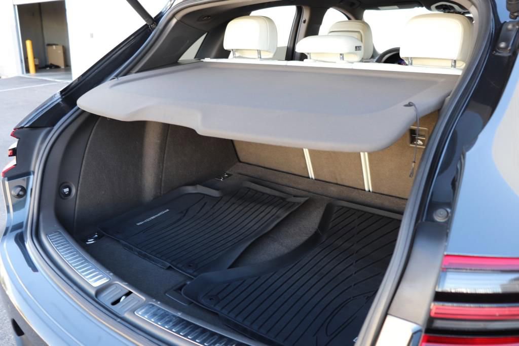 Used 2017 Porsche Macan S image 26