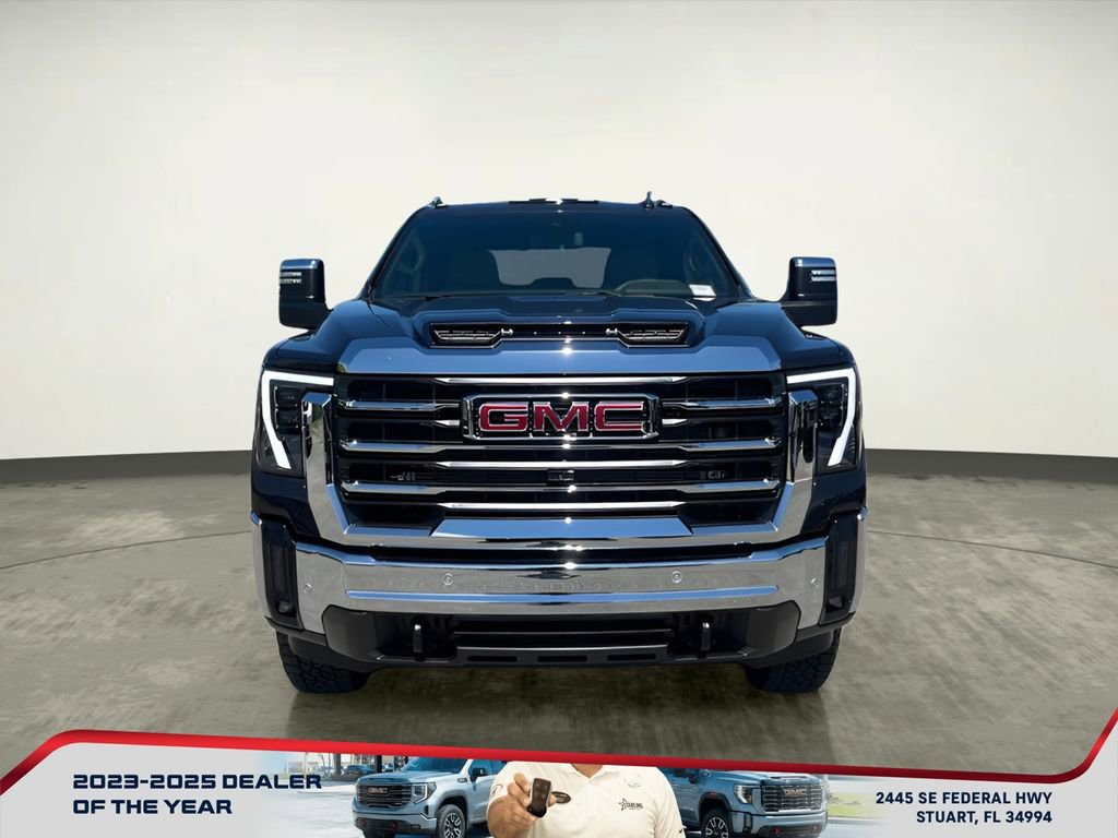 New 2025 GMC Sierra 2500 SLT w/ SLT Premium Package image 8