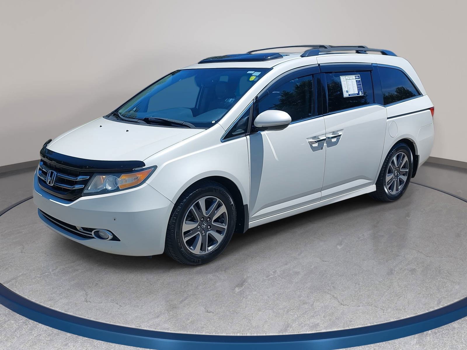 Used 2016 Honda Odyssey Touring Elite image 1