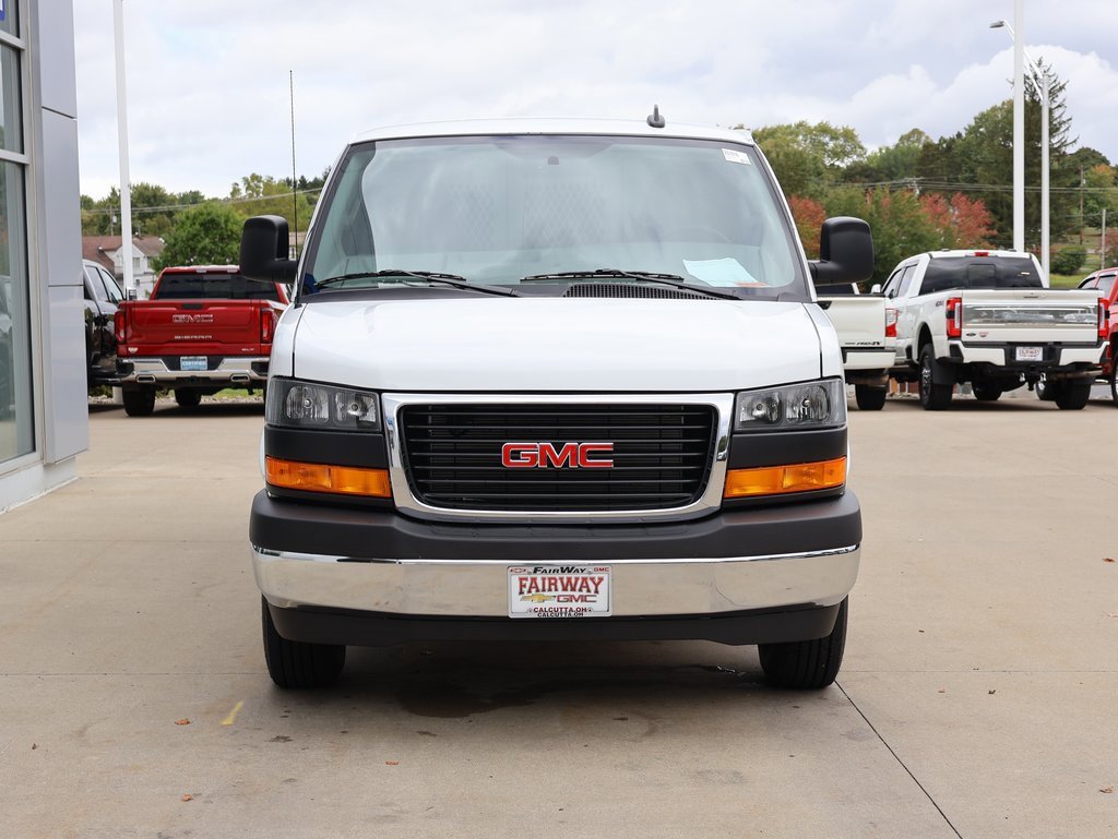 New 2025 GMC Savana 2500 w/ Enhanced Convenience Package image 5