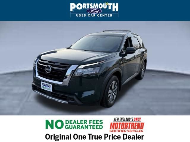 Used 2025 Nissan Pathfinder SL image 16