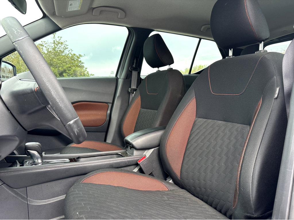 Used 2024 Nissan Kicks SR image 15