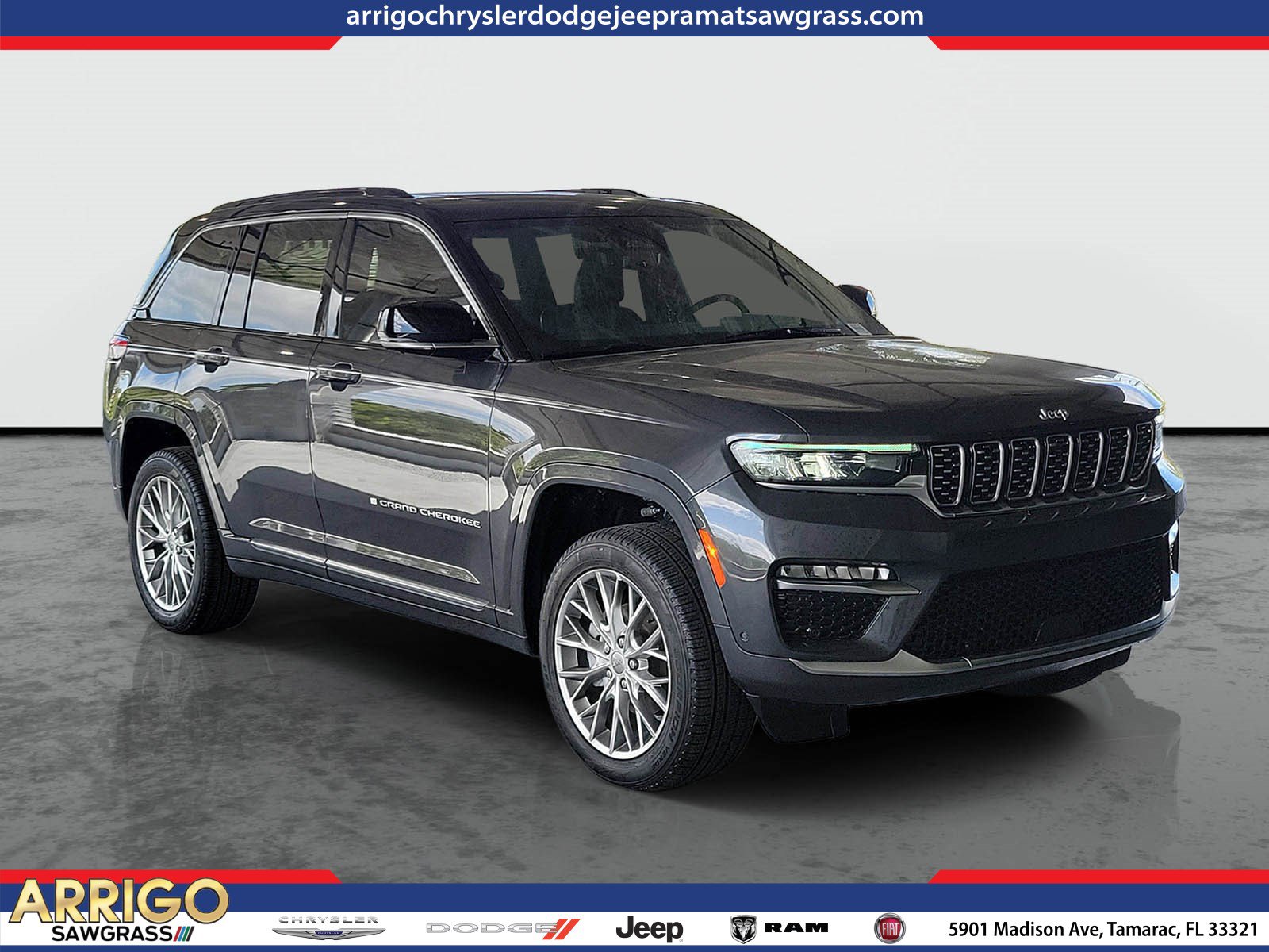 New 2025 Jeep Grand Cherokee Summit w/ Adv Protech Group IV AWD/4WD image 1