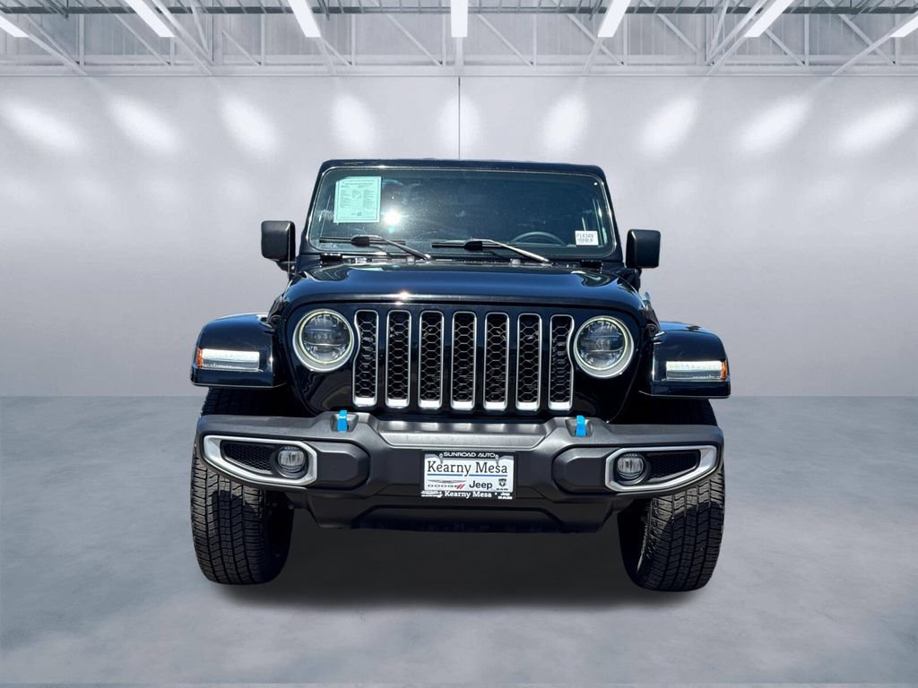 Used 2023 Jeep Wrangler Unlimited Sahara AWD/4WD image 2