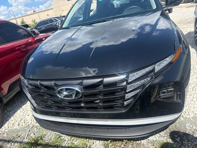 Used 2024 Hyundai Tucson SE AWD/4WD image 2