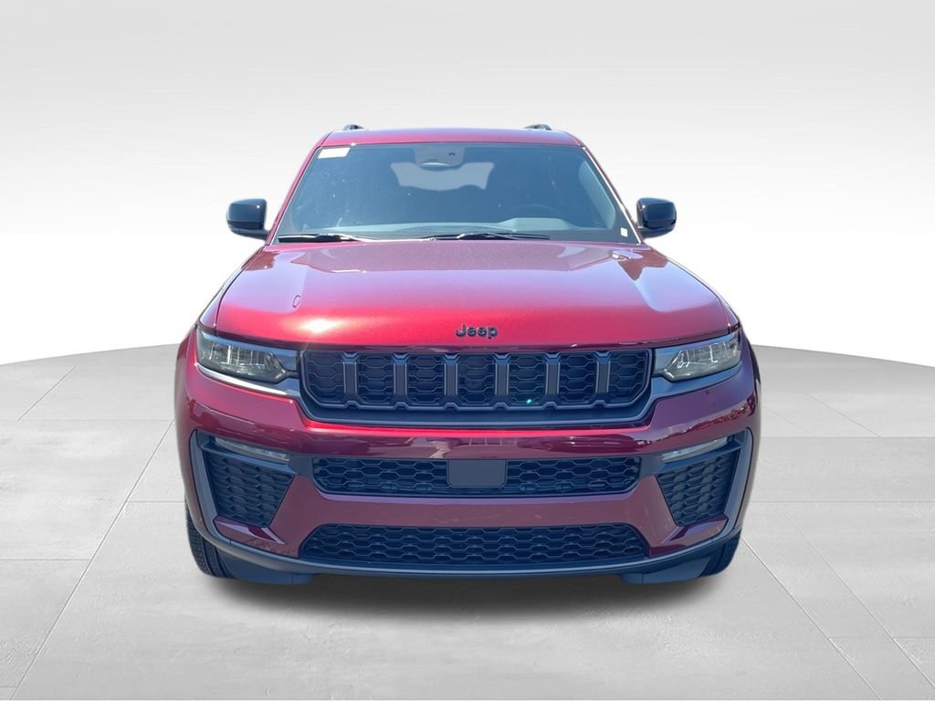 New 2026 Jeep Grand Cherokee L Limited w/ Limited Altitude Package AWD/4WD video 3