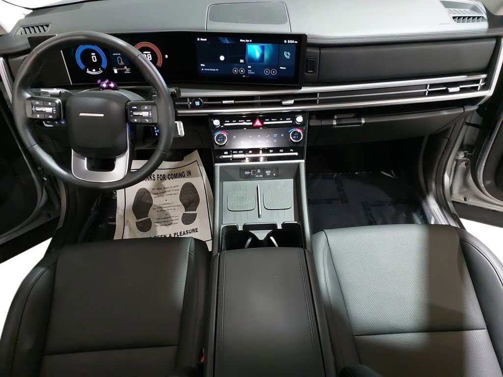 Certified 2025 Hyundai Santa Fe XRT image 9