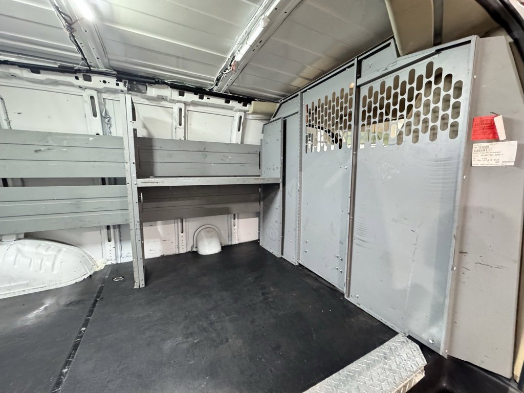 Used 2020 Chevrolet Express 3500 w/ Driver Convenience Package image 15