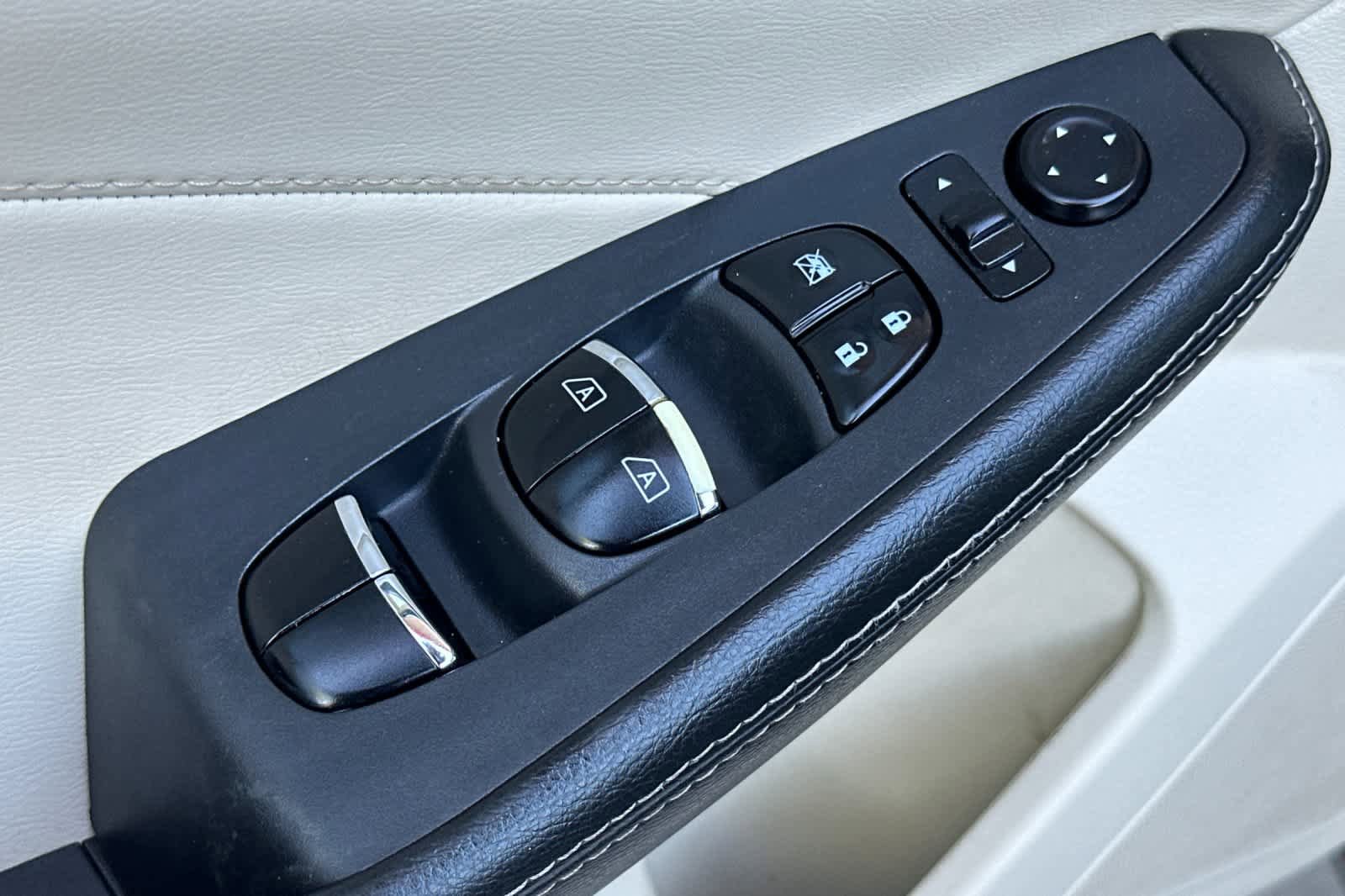 Used 2018 Nissan Maxima 3.5 SL FWD image 13