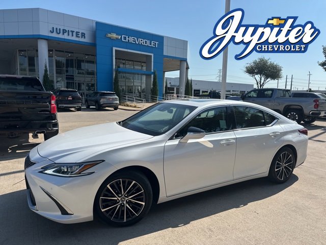 Used 2024 Lexus ES 350 w/ Premium Package