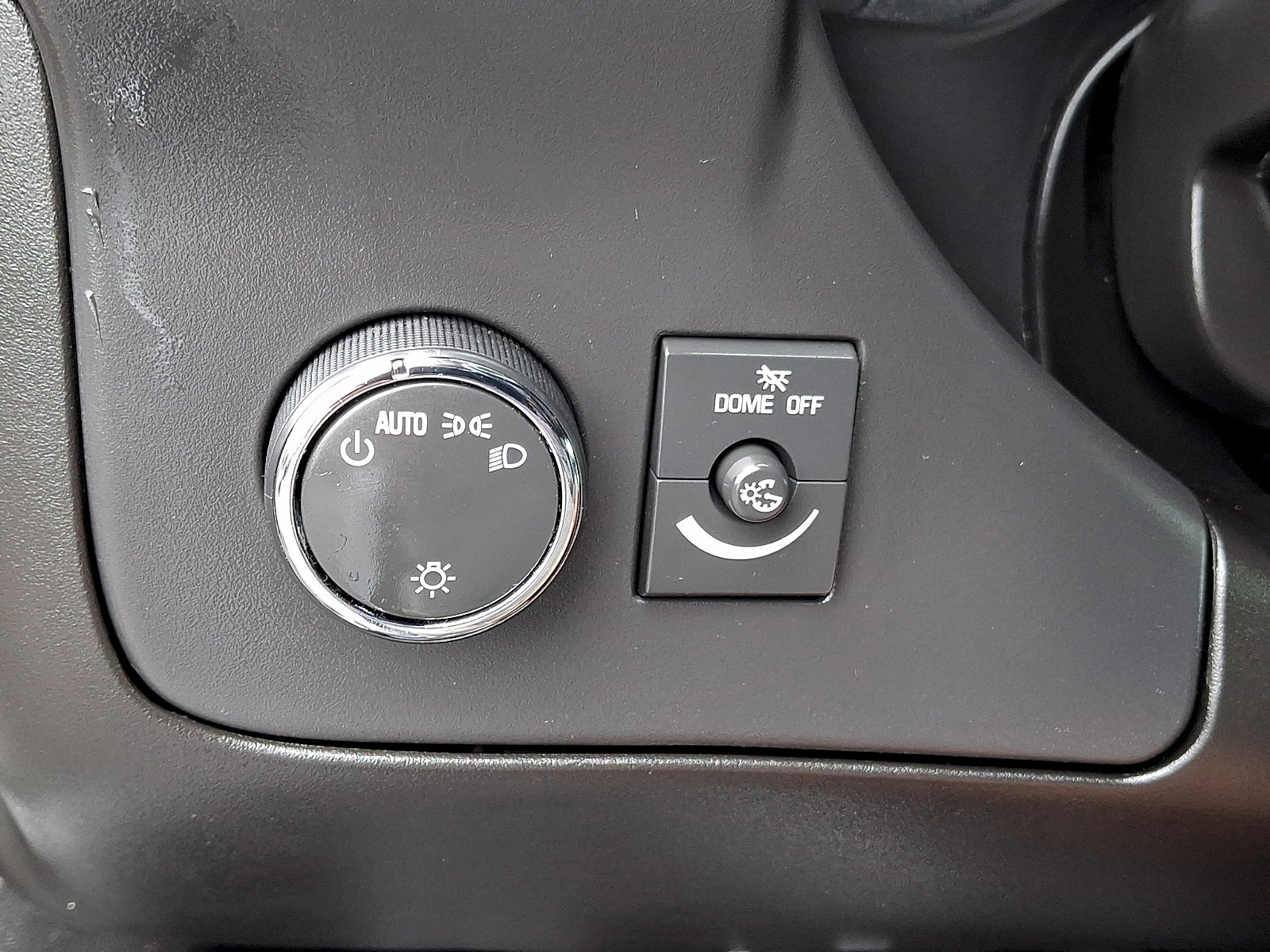 Certified 2025 Chevrolet Express 2500 w/ Enhanced Convenience Package RWD image 25