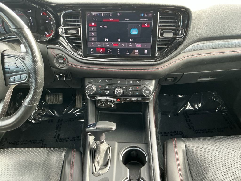 Used 2024 Dodge Durango GT image 11
