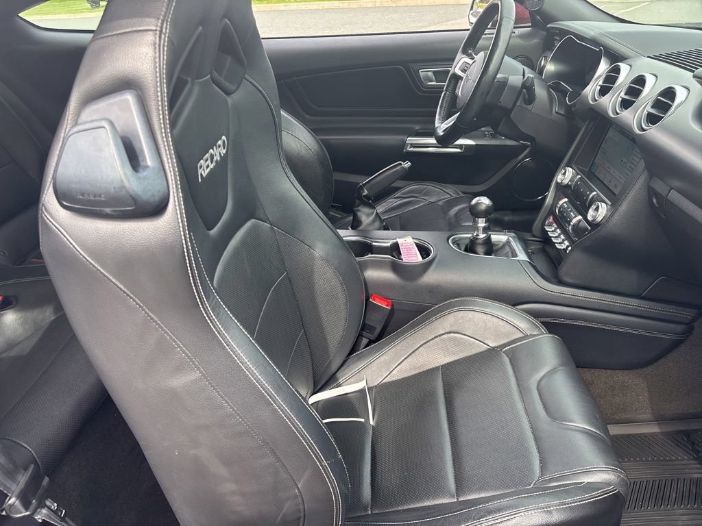 Used 2018 Ford Mustang GT Premium w/ Equipment Group 401A RWD image 27