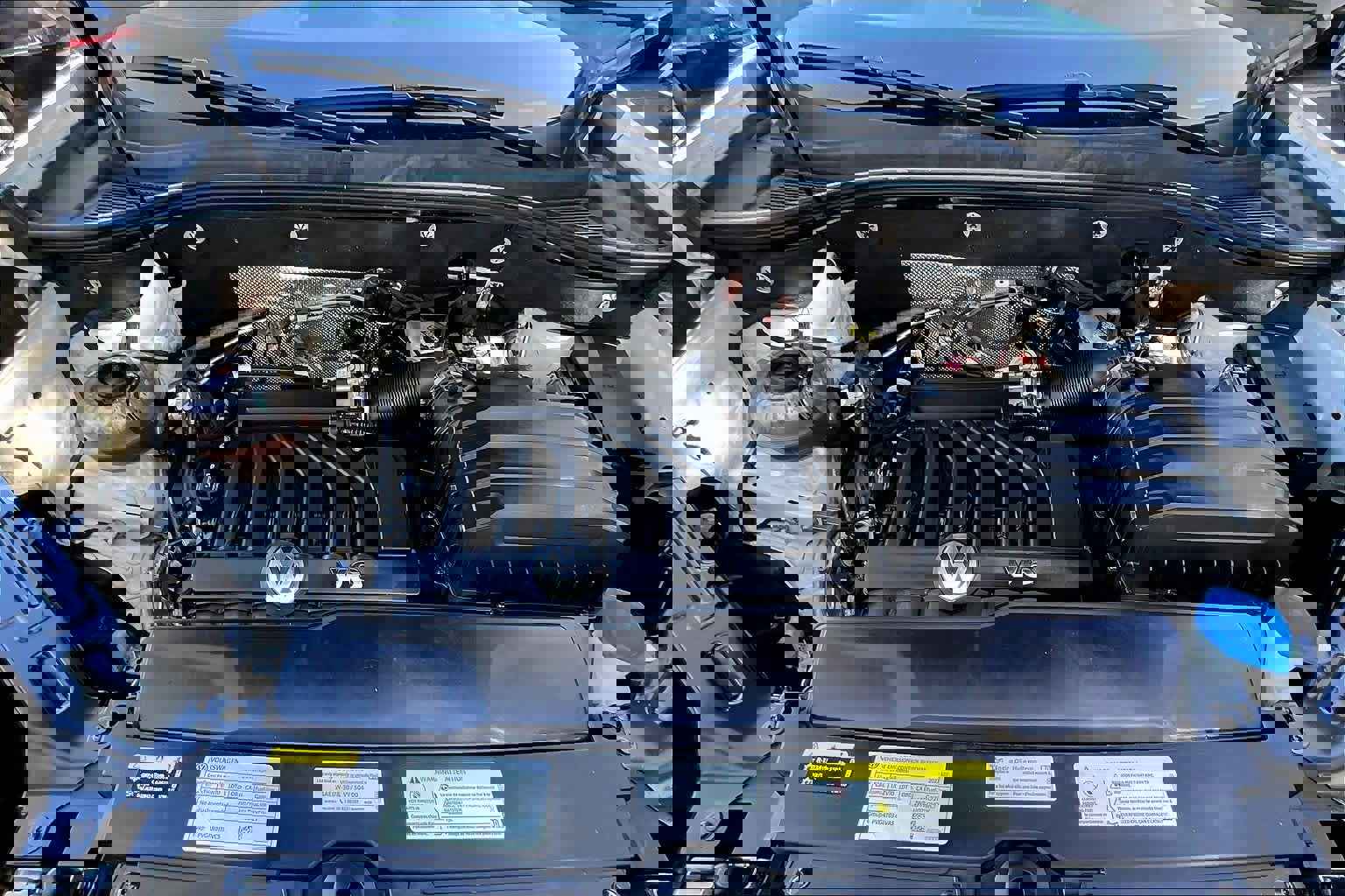 Used 2023 Volkswagen Atlas Cross Sport SEL Premium R-Line image 29