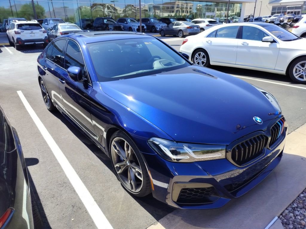 Used 2022 BMW M550i xDrive AWD/4WD image 3