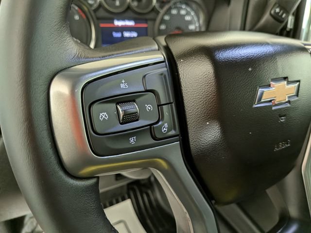 Used 2021 Chevrolet Silverado 1500 LT AWD/4WD image 19