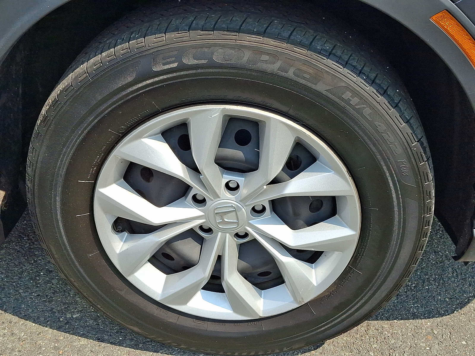 Used 2025 Honda CR-V LX image 9
