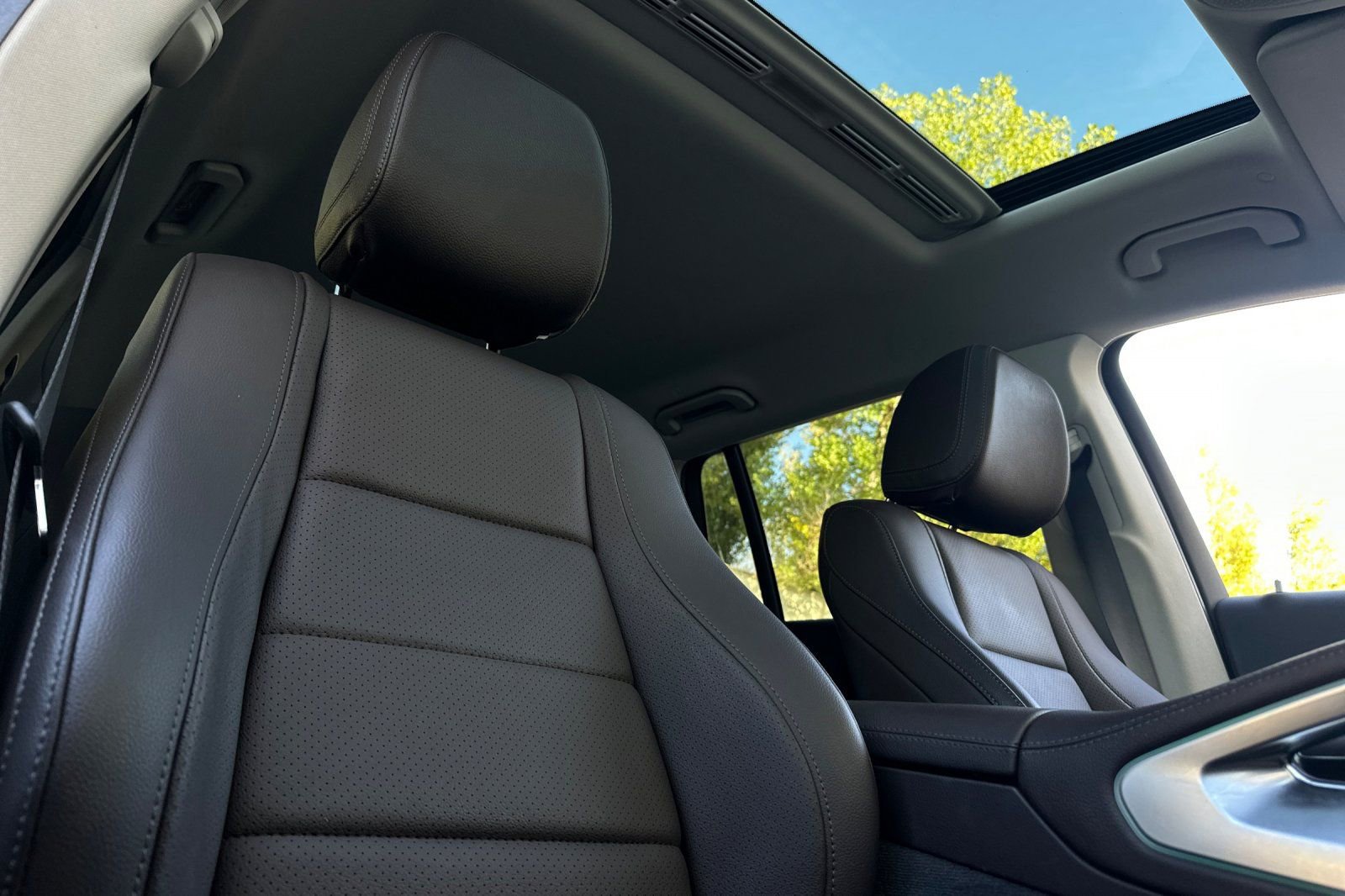 Certified 2020 Mercedes-Benz GLS 450 4MATIC image 11