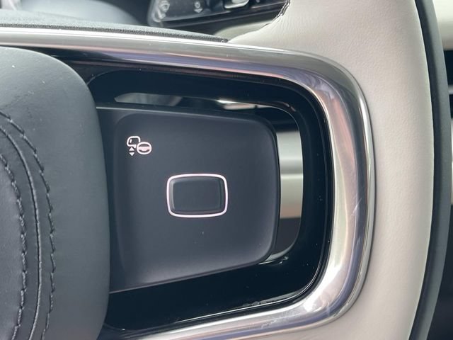 New 2026 Lincoln Navigator L Premier AWD/4WD image 36