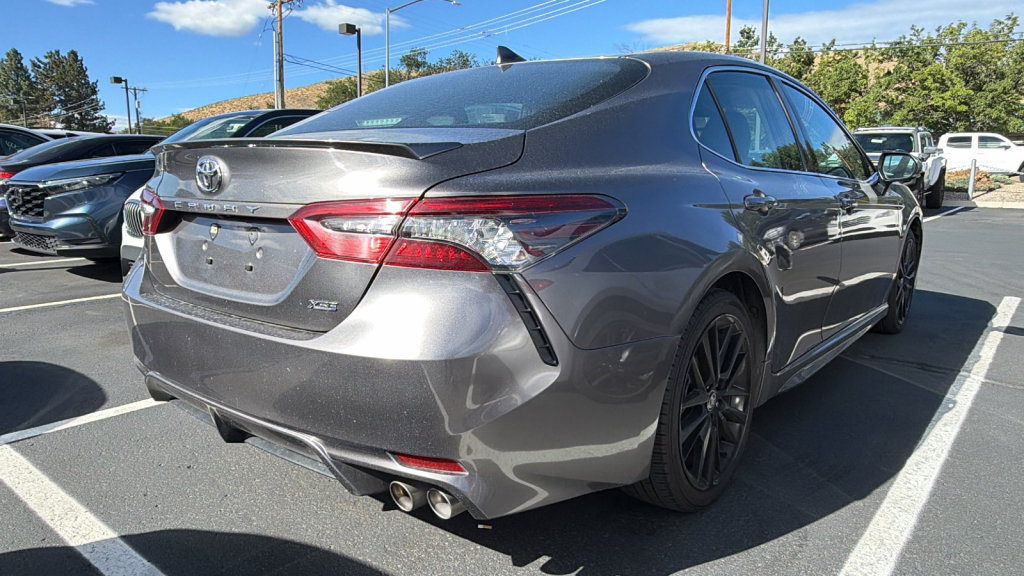 Used 2024 Toyota Camry XSE FWD image 2