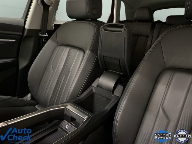 Used 2023 Audi e-tron Premium Plus w/ Premium Plus Package image 63