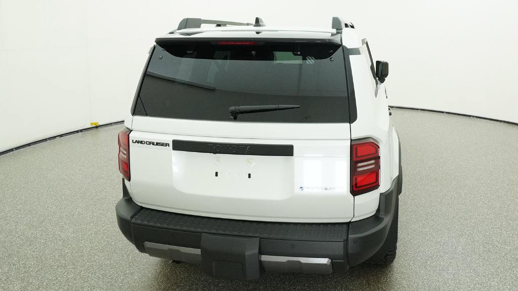 New 2027 Toyota XLT RWD image 10