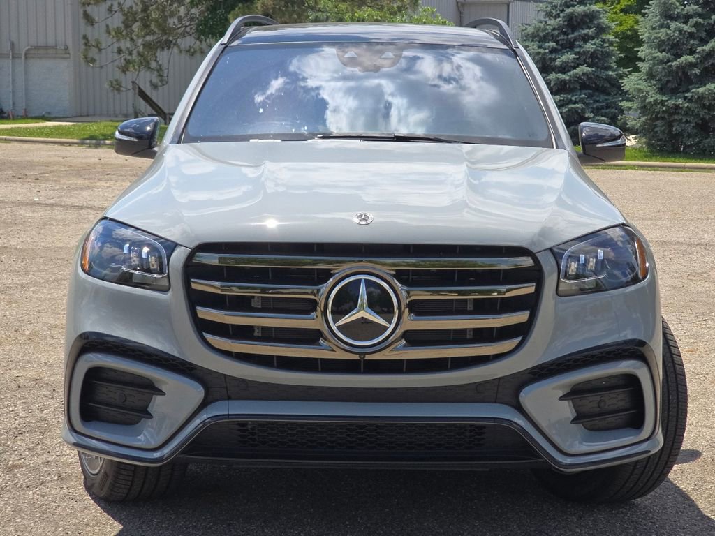 New 2026 Mercedes-Benz GLS 450 4MATIC image 11