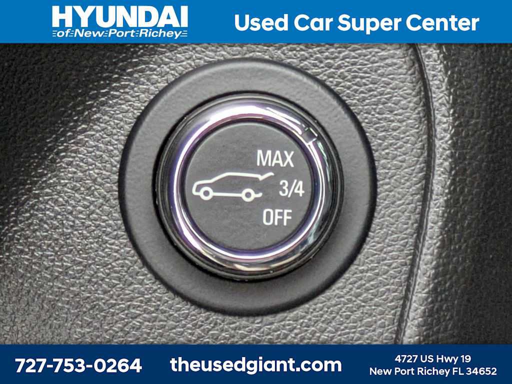 Used 2024 Buick Encore GX Sport Touring FWD image 28