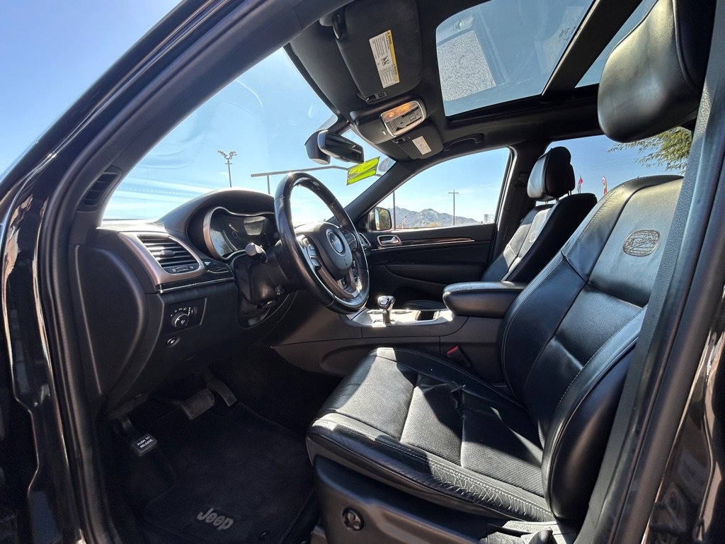 Used 2014 Jeep Grand Cherokee Overland w/ Trailer Tow Group IV image 12