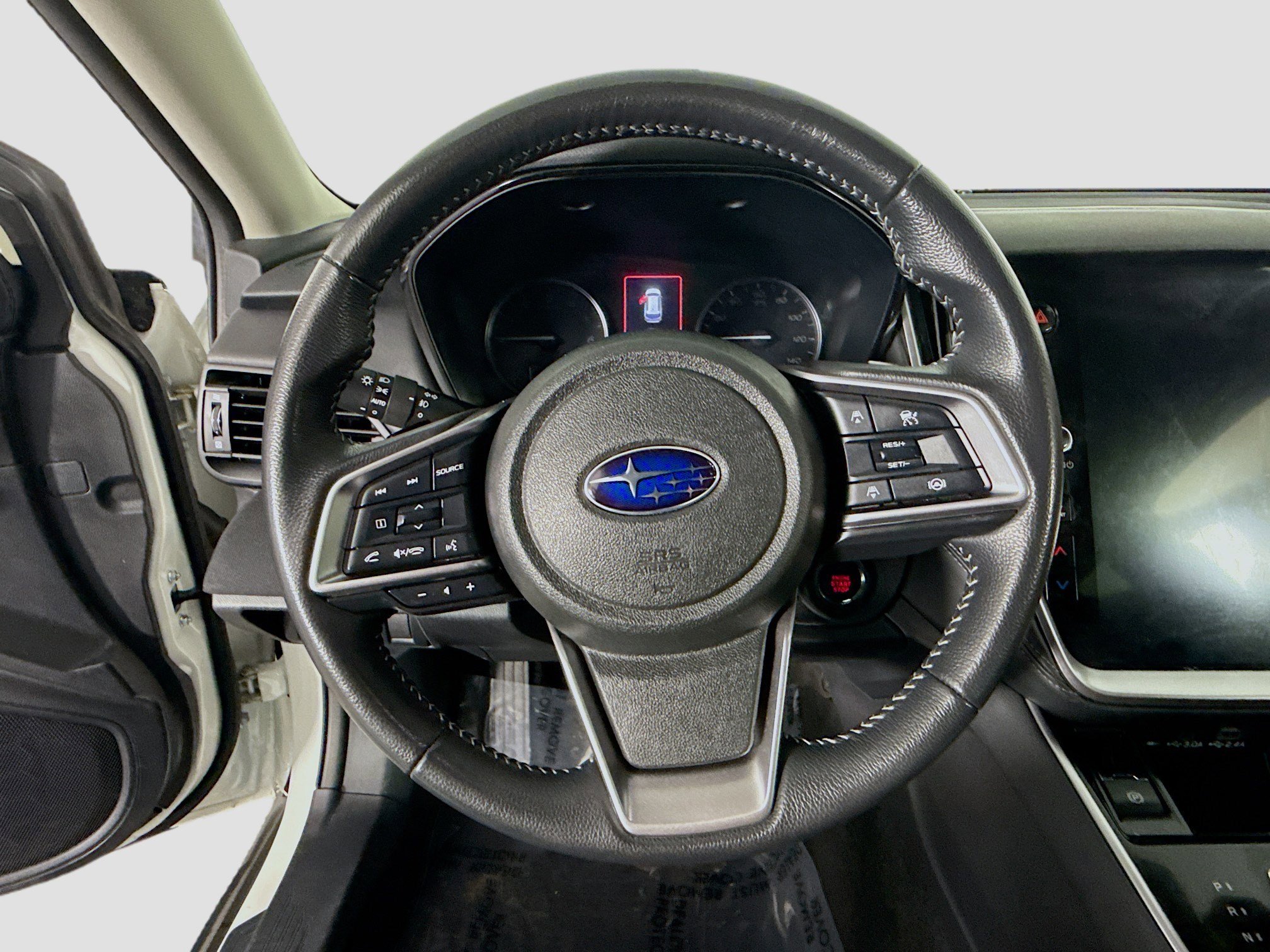 Used 2023 Subaru Outback Premium image 13