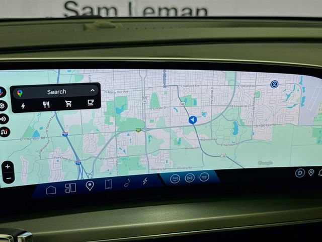 Used 2024 Cadillac Lyriq Luxury image 13