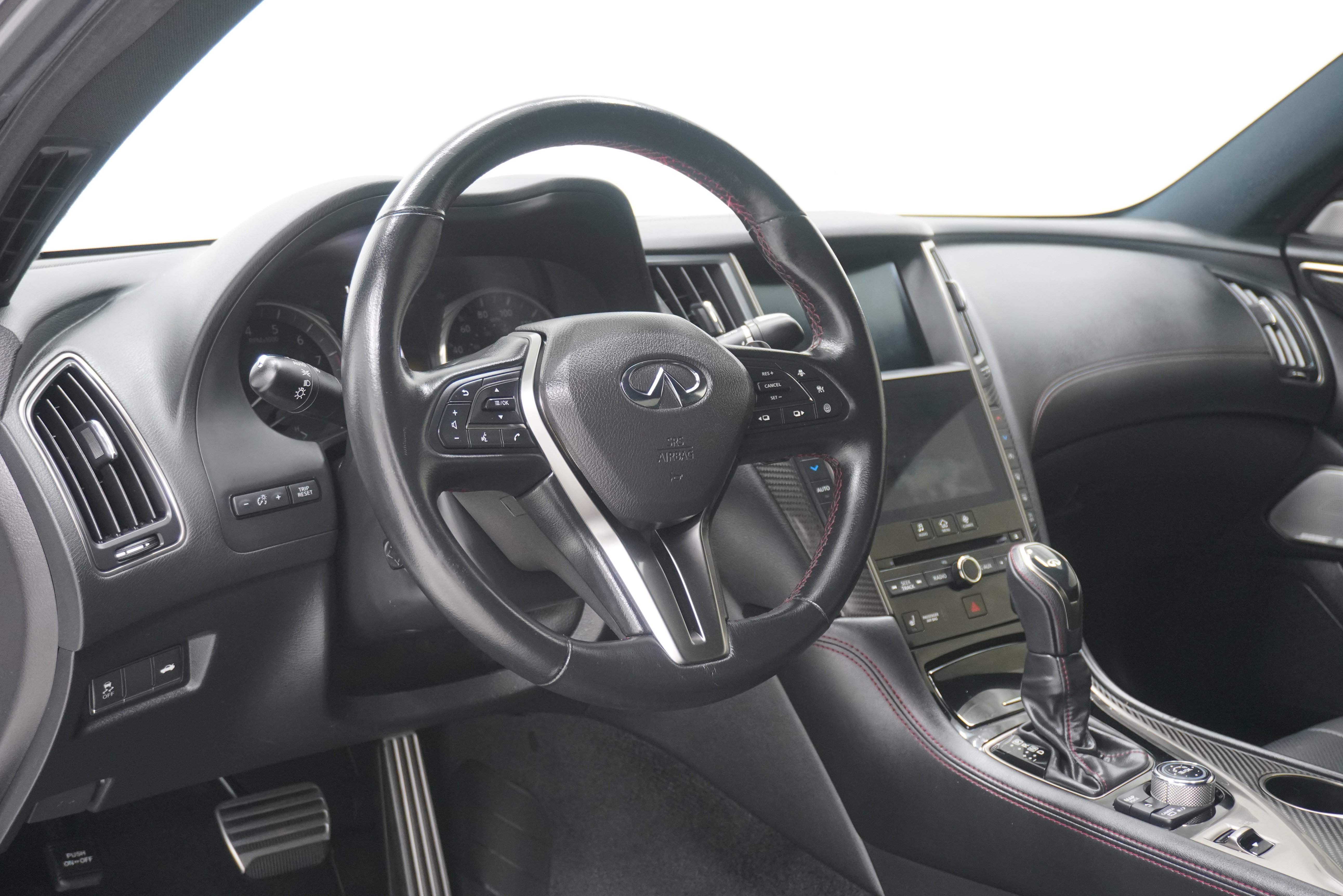 Used 2021 INFINITI Q60 Red Sport 400 w/ Carbon Fiber Package AWD/4WD image 10