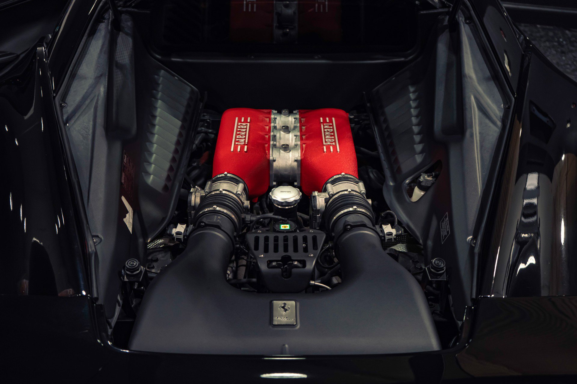 Used 2012 Ferrari 458 Italia Coupe image 18